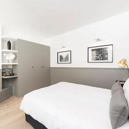 Livinparis - Luxury Ac 3 Bedrooms Le Marais Iii
